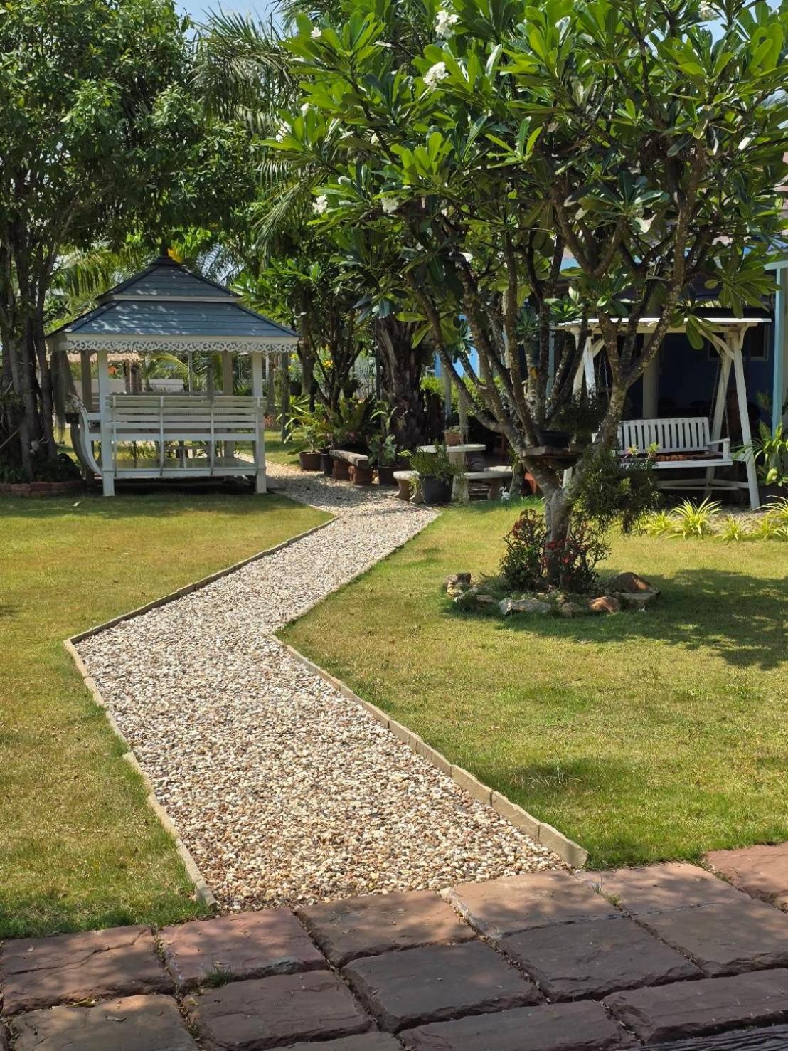 Happy Mind Resort Пран Бури Екстериор снимка